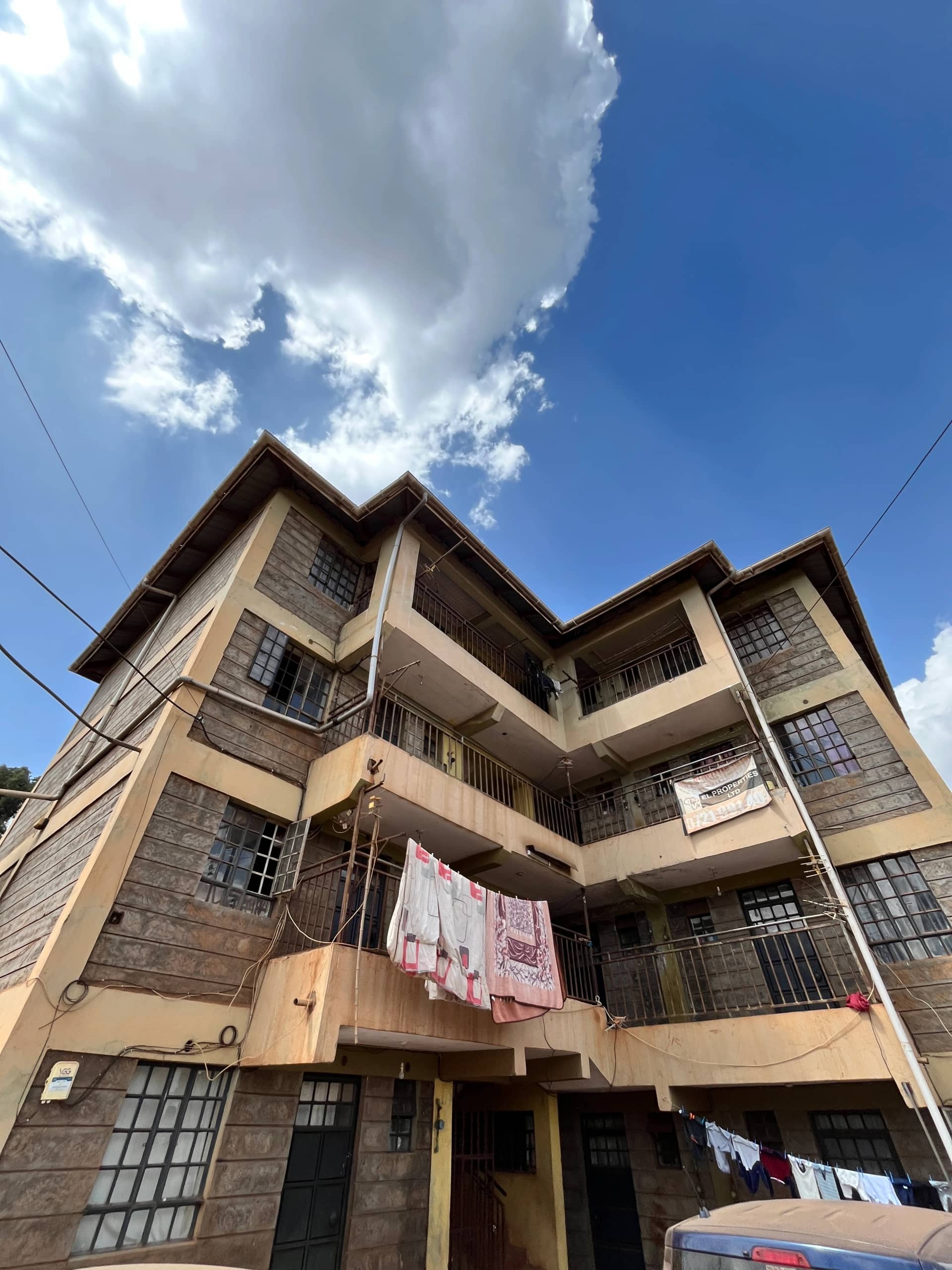 El Property