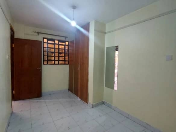 Essy Apartment