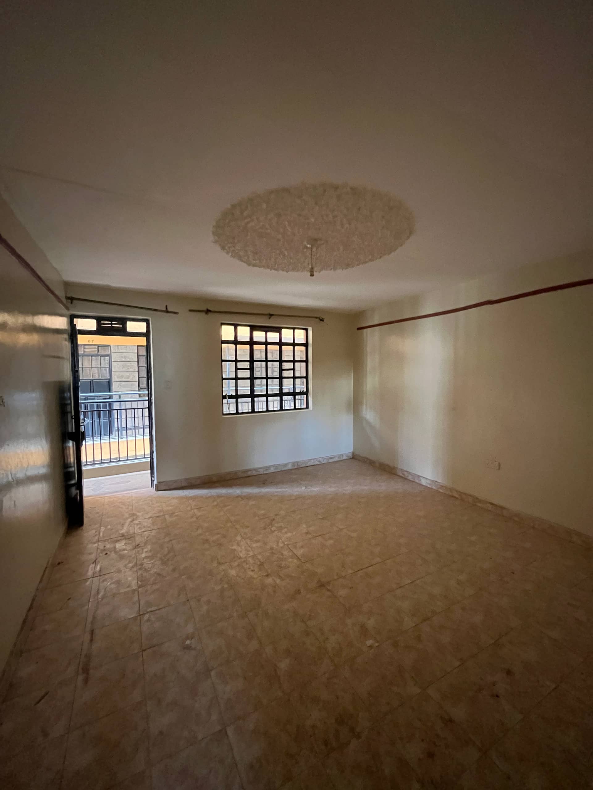 Almasi Apartment
