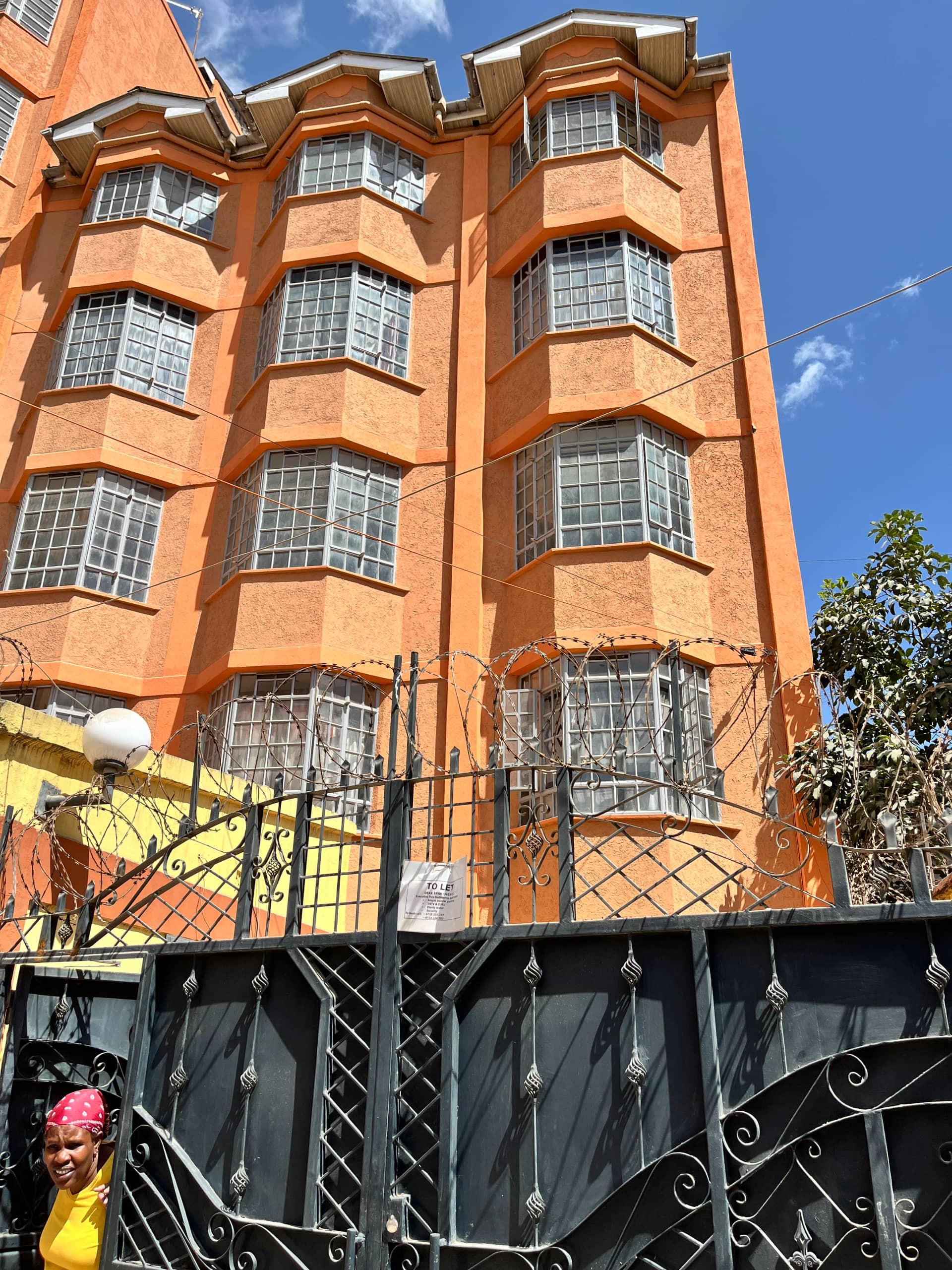 Dekk Apartment