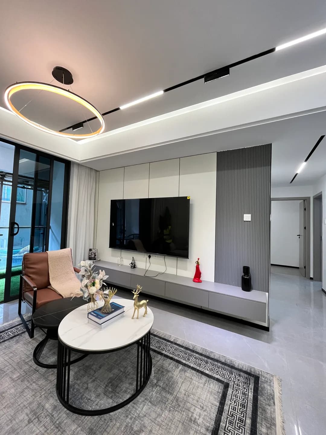 LIVING_ROOM