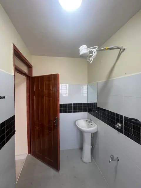 Studio / Bedsitter
