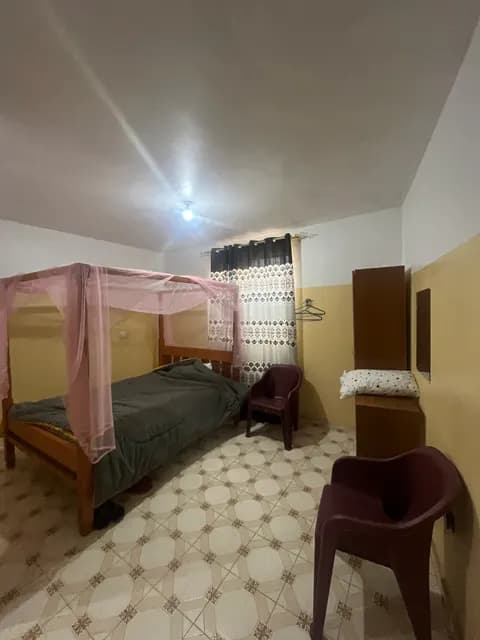 Studio / Bedsitter