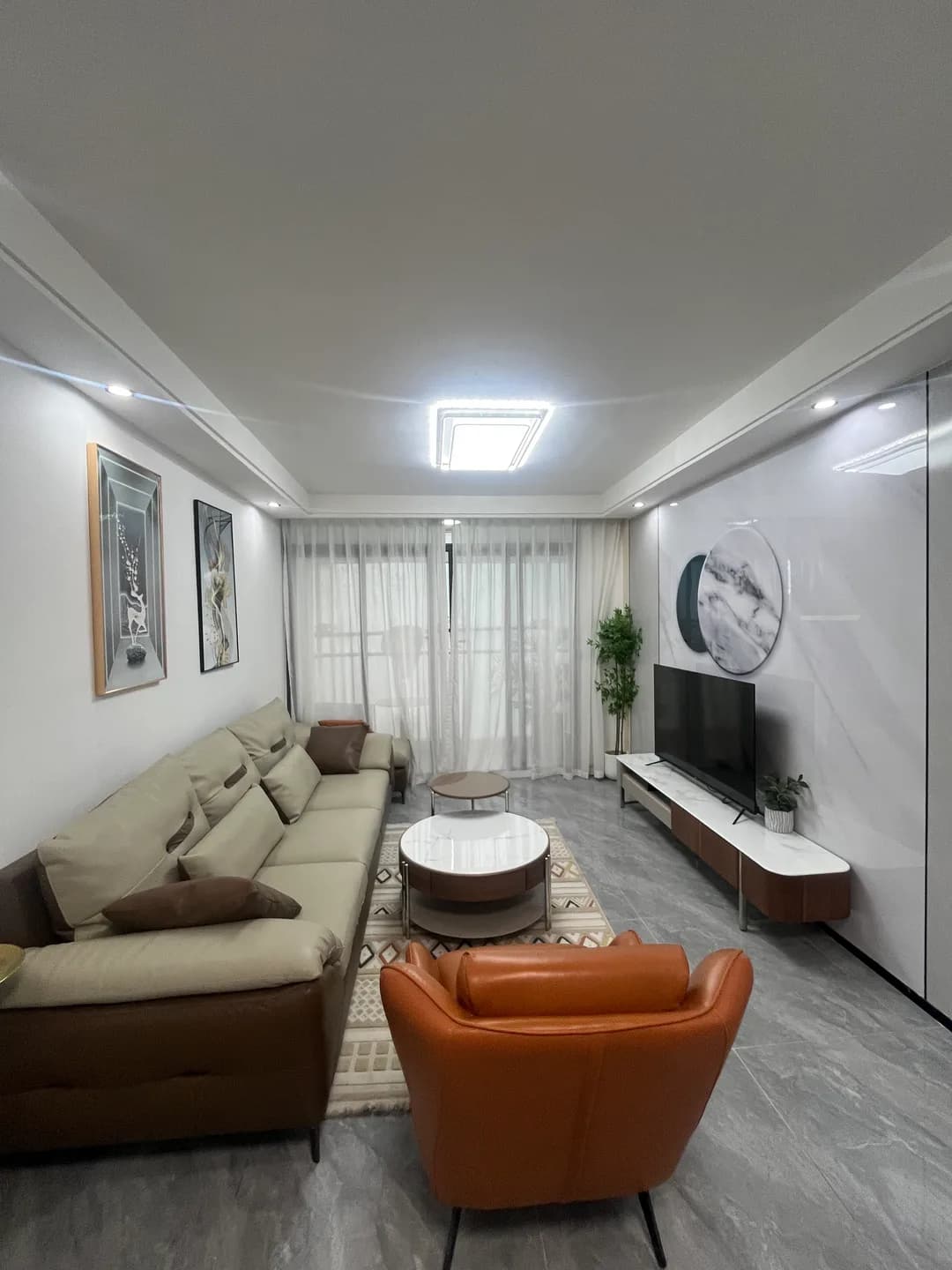 LIVING_ROOM