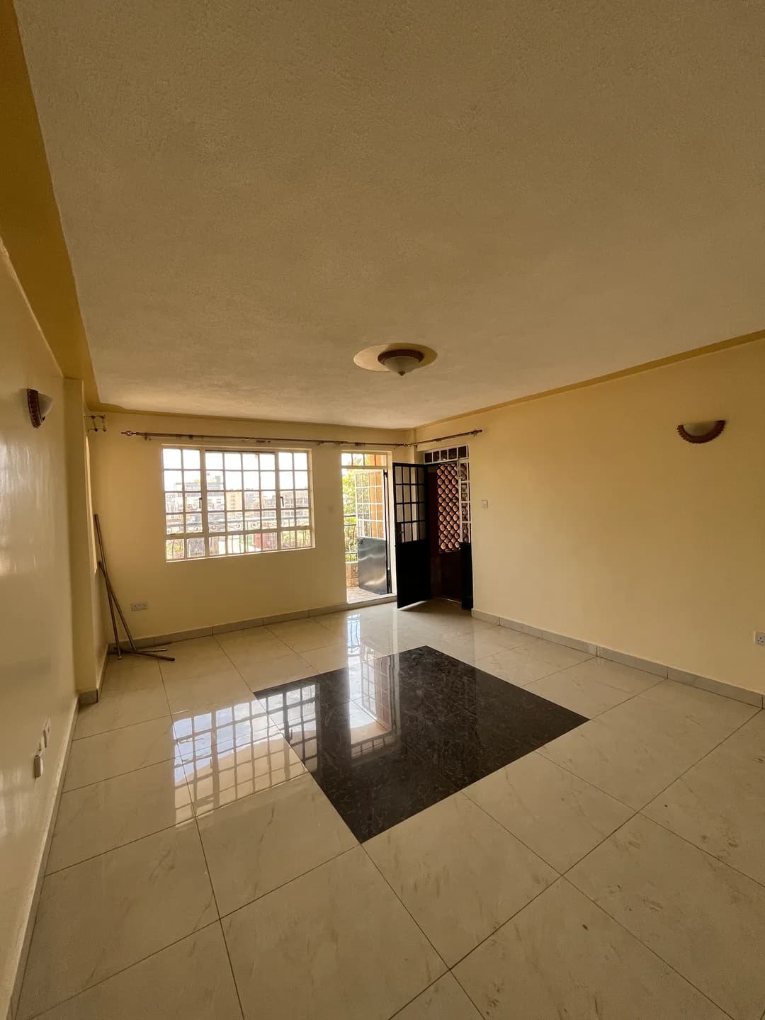 LIVING_ROOM