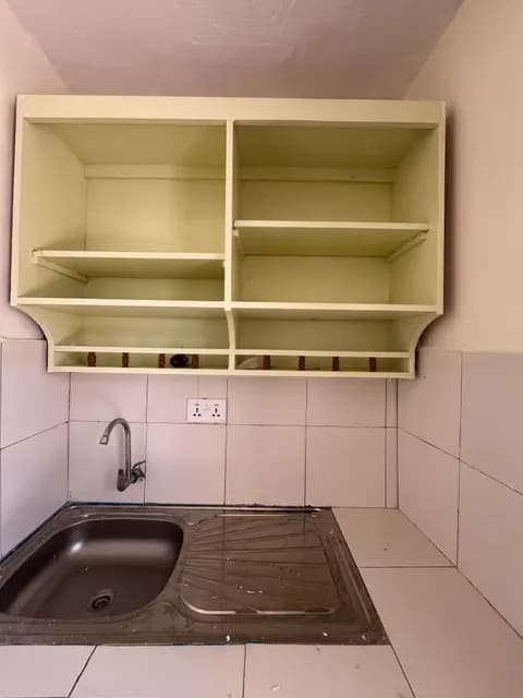 Studio / Bedsitter