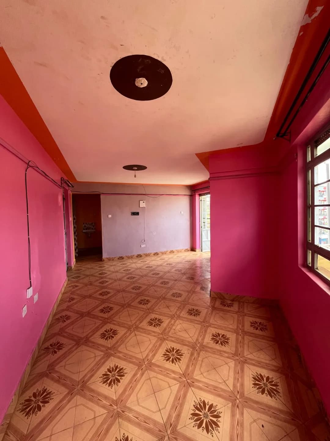LIVING_ROOM