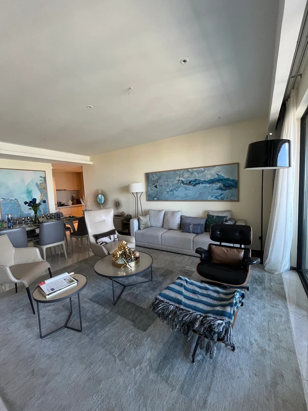 LIVING_ROOM
