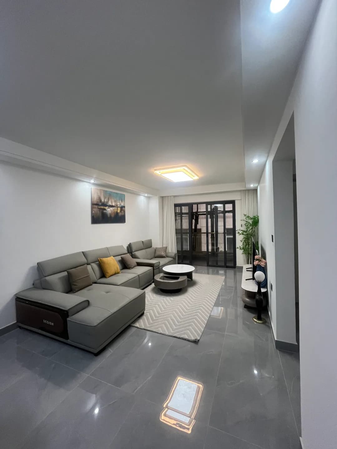 LIVING_ROOM