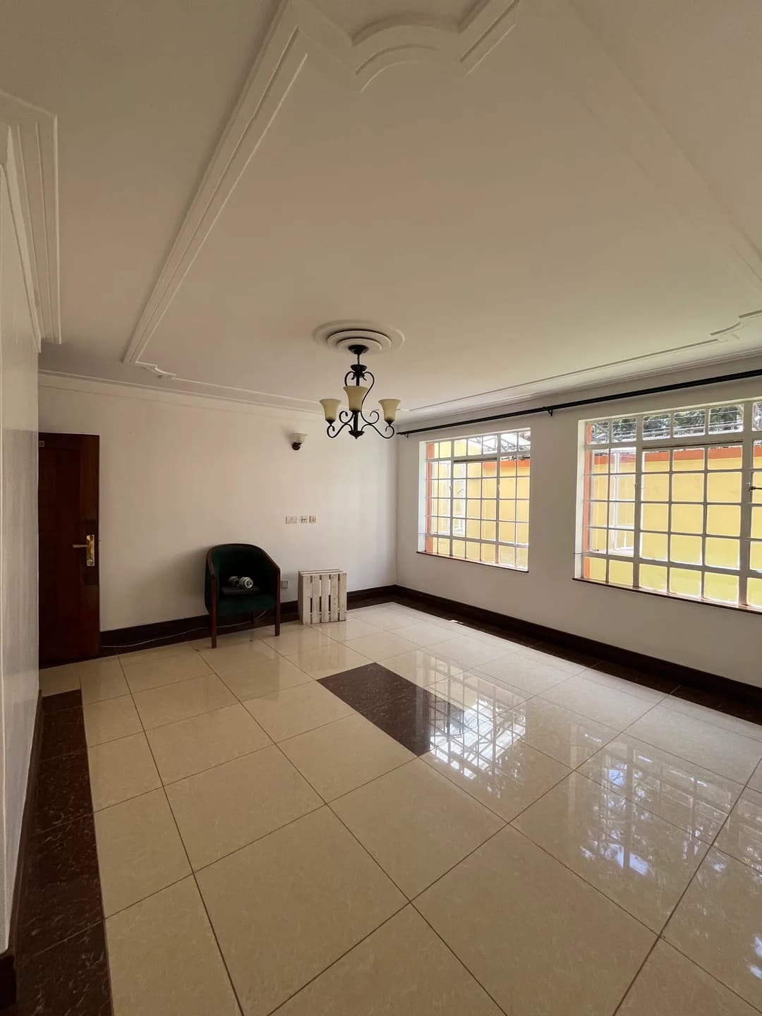 LIVING_ROOM