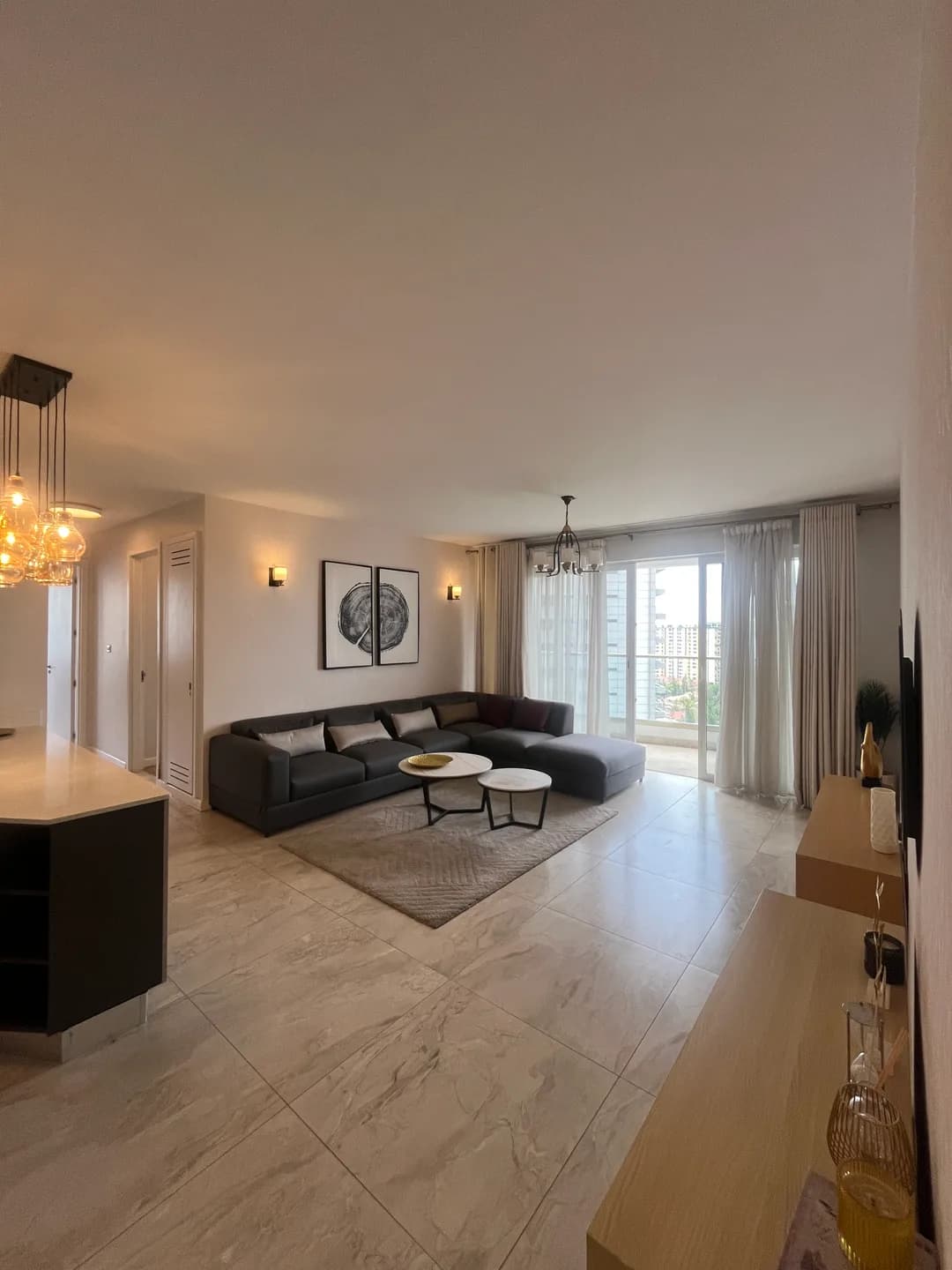 LIVING_ROOM