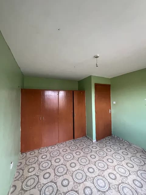 2 Bedroom