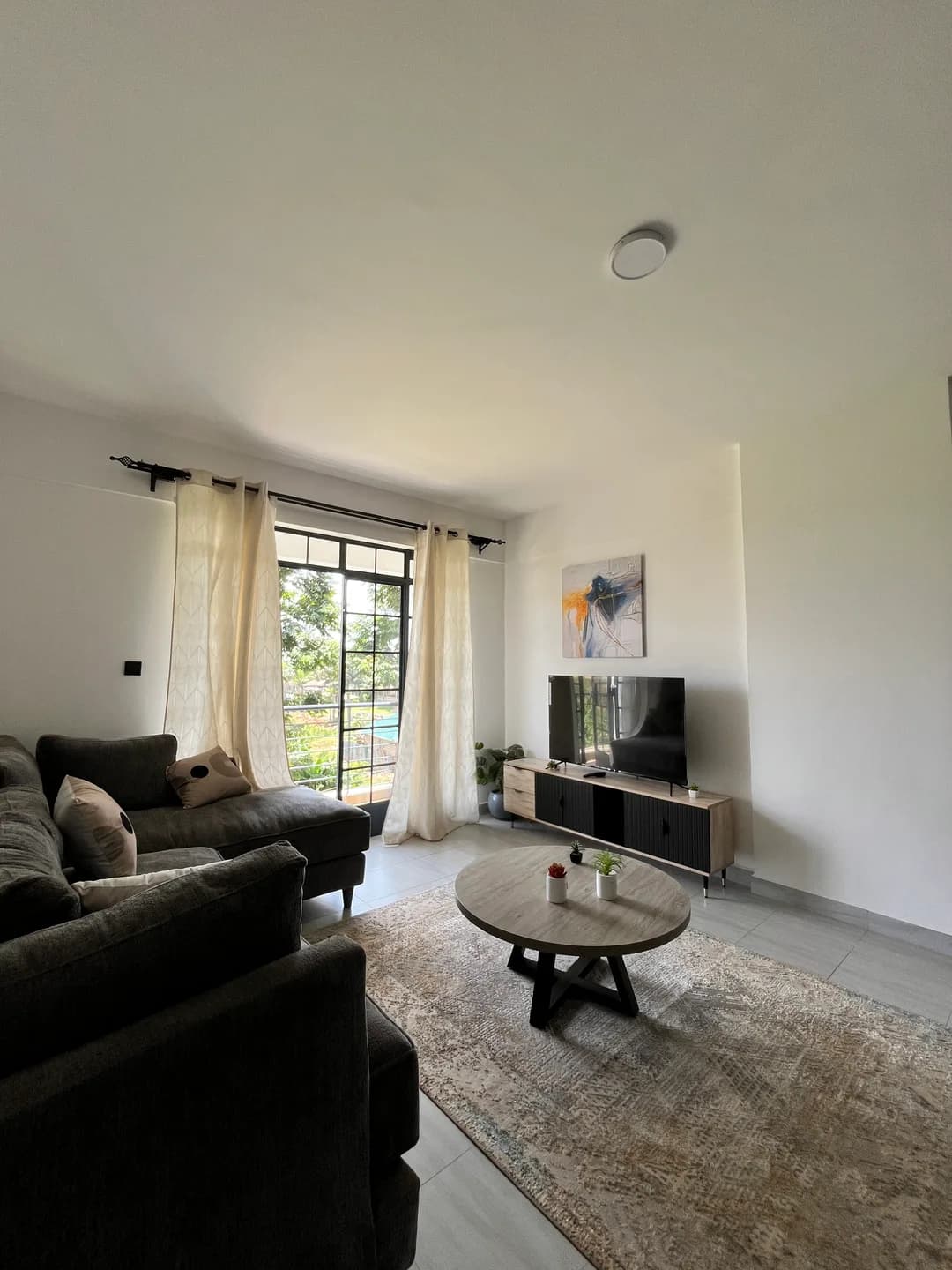 LIVING_ROOM