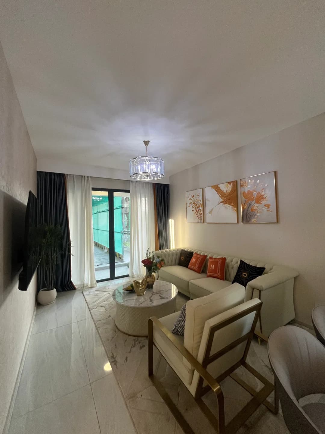 LIVING_ROOM
