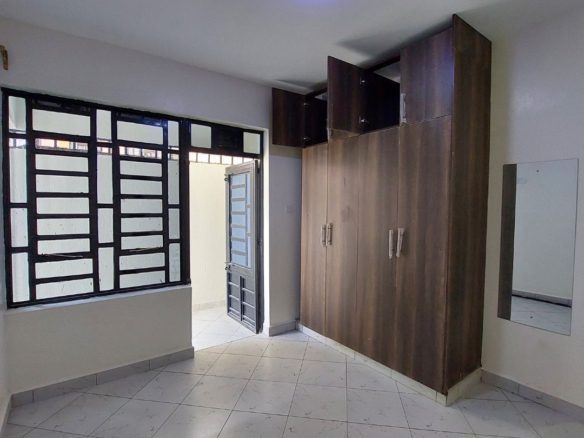 2 Bedroom Apartment For Rent in Ruiru, Gwa Kairu – Ksh 30,000. Watch free videos & virtual tours of the house here.