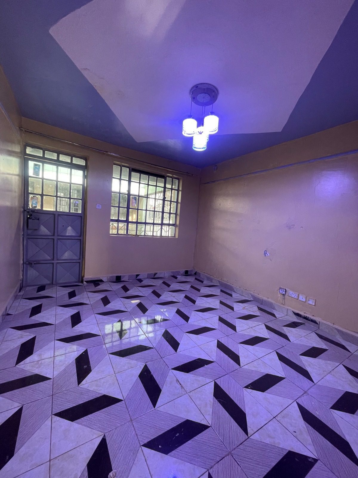 Genuine Apartments - 1 Bedroom Apartment for Rent in Roysambu. Rent: 19000. Watch free virtual tour and video tour here