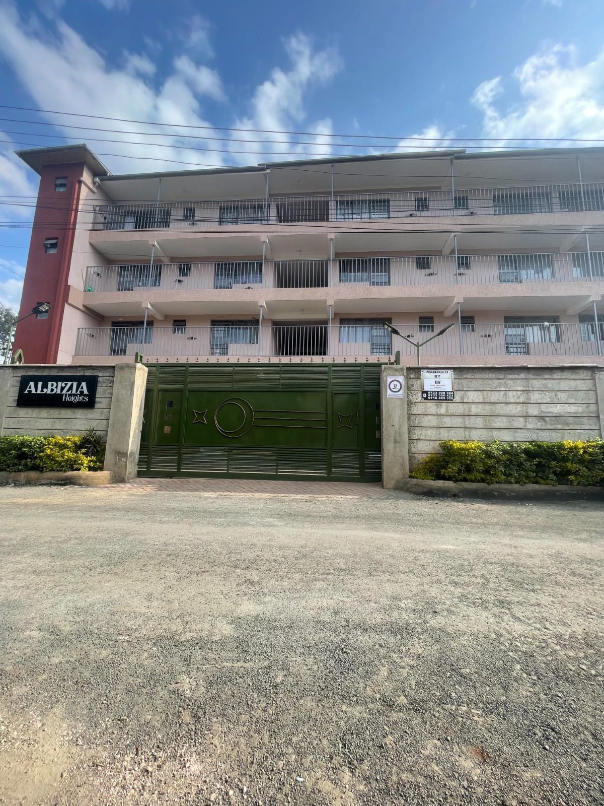 Albizia Heights – Bedsitter for Rent at Ksh 17,000 in Lower Kabete (Njathaini, Kiambu). Rent: 17,000. Watch free virtual tour and house tour here