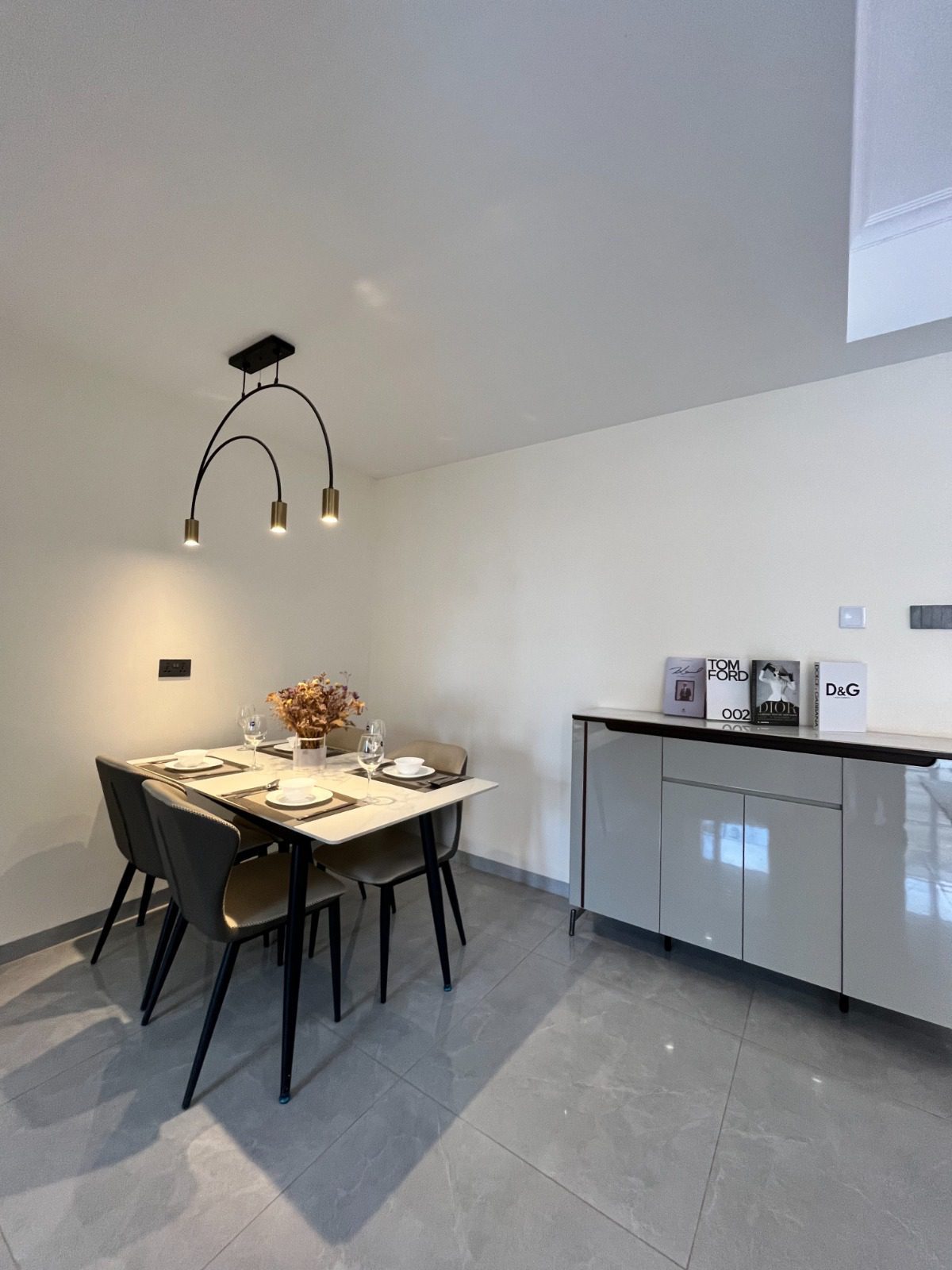 Bahari Homes – 2 Bedroom Apartment for Rent, Kilimani (Kirichwa Road, Next to Quickmart and Near Nairobi Women’s, Kilimani). Reemio