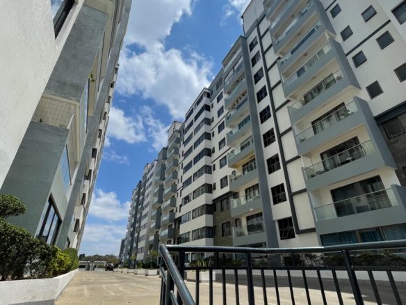 Tarrow Apartments – 3 Bedroom Apartment, Lavington (Hatheru Road, Breaburn)