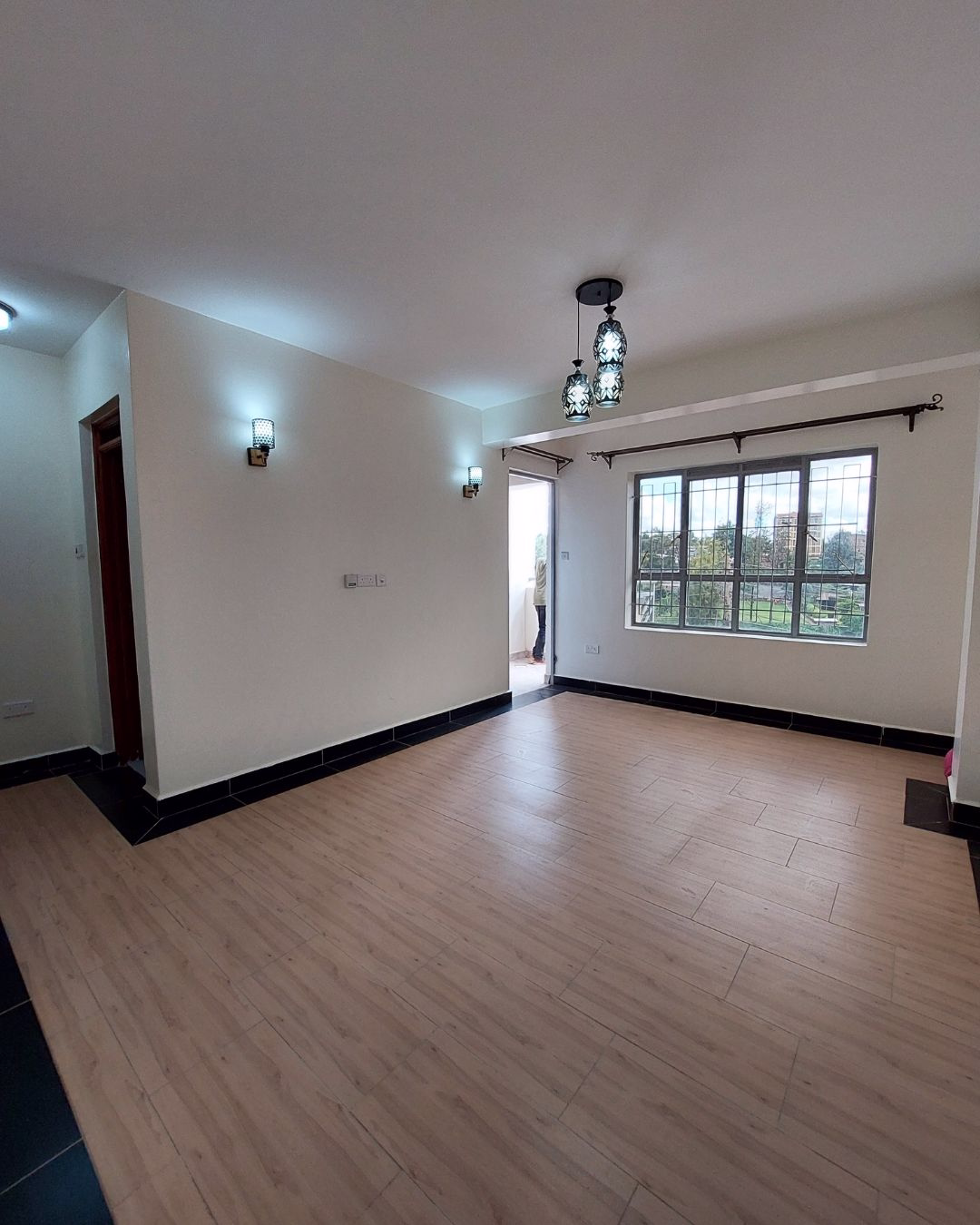 1 Bedroom Apartment for Rent – Kamiti Road | Ksh 30,000. Watch free videos & virtual tours of the house here. reemio