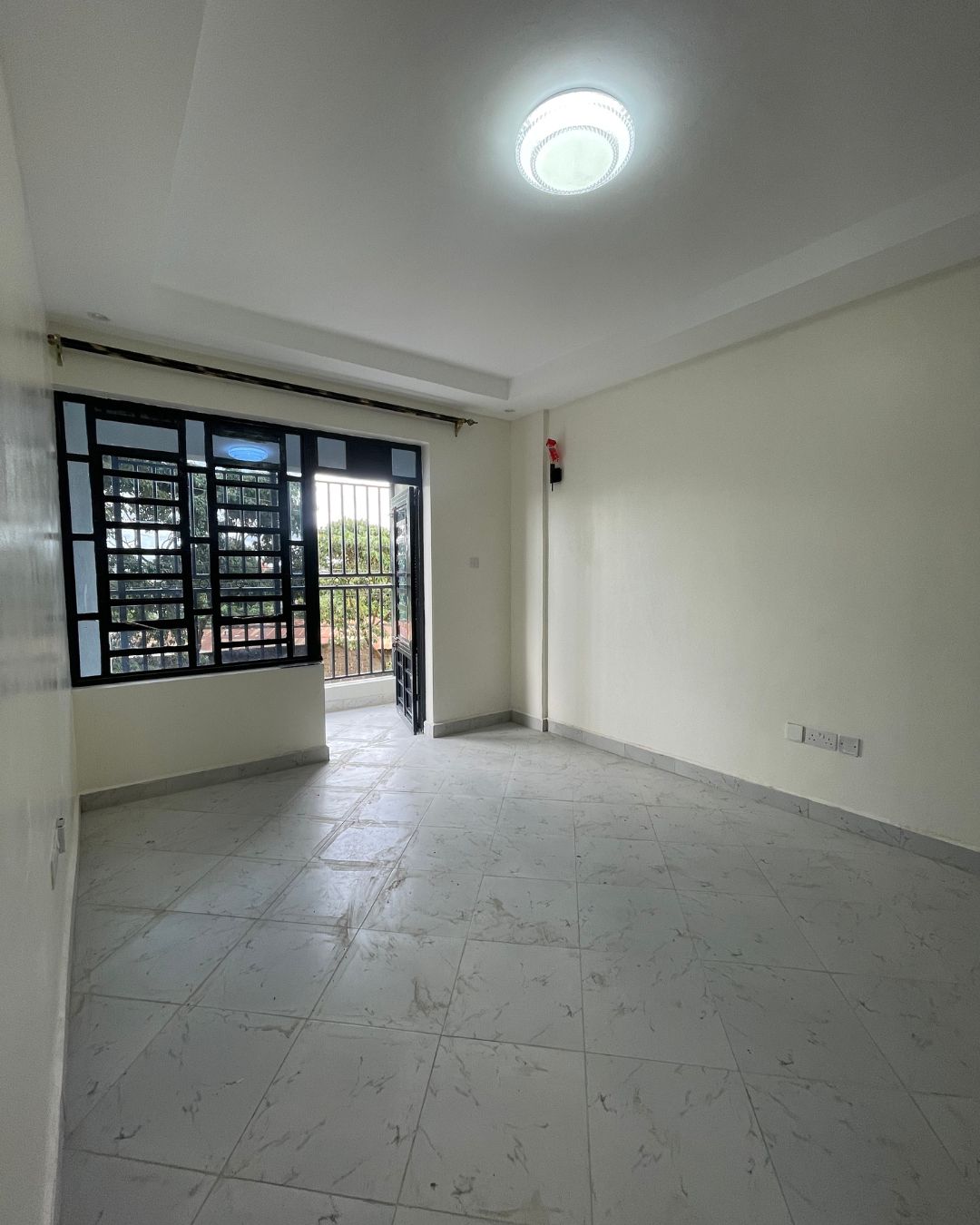 1 Bedroom Apartment for rent in Ruiru, Gwa Kairu – Ksh 22,000. Watch free videos & virtual tours of the house here.
