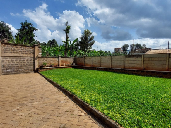 Very Spacious 3 Bedroom Apartment for Rent – Nalani Homes, Ruaka | Ksh 65,000. Watch free videos & virtual tours of the house here. Reemio