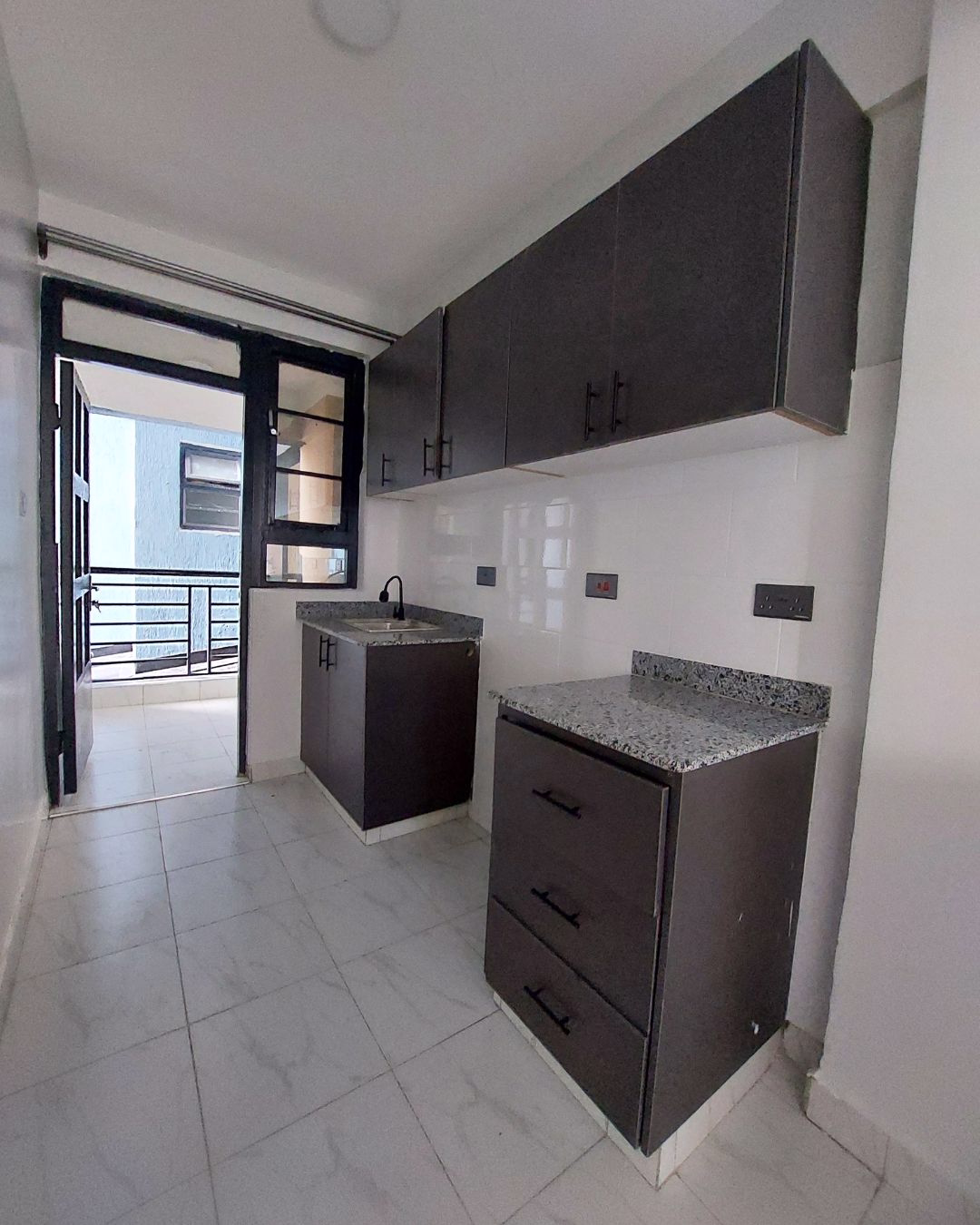 1 Bedroom Apartment for Rent – Joyland Apartments, Ruaka | Ksh 38,000. Watch free videos & virtual tours of the house here. reemio