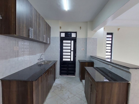 2 Bedroom Apartment For Rent in Ruiru, Gwa Kairu – Ksh 30,000. Watch free videos & virtual tours of the house here.