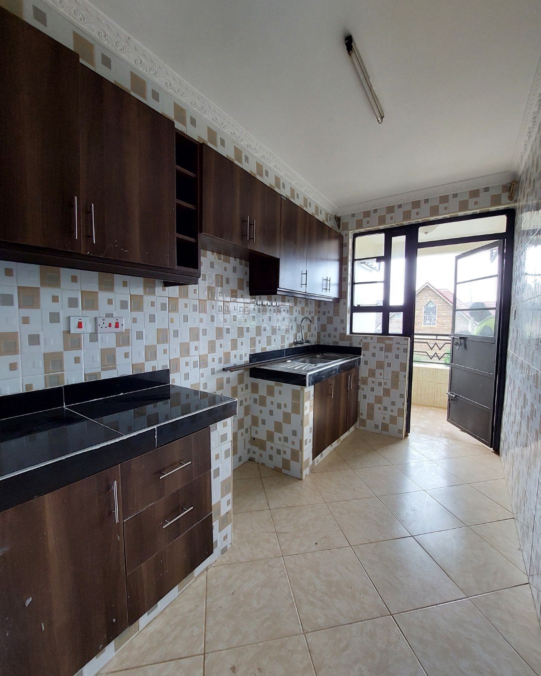 Spacious 2 Bedroom Apartment for Rent – Mirema, Nairobi. Videos & virtual tours available. Rent: KSh 36,000/month Reemio