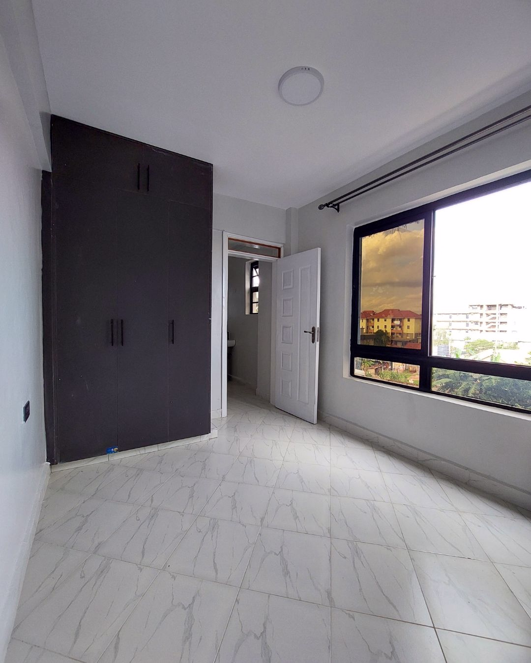 1 Bedroom Apartment for Rent – Joyland Apartments, Ruaka | Ksh 38,000. Watch free videos & virtual tours of the house here. reemio
