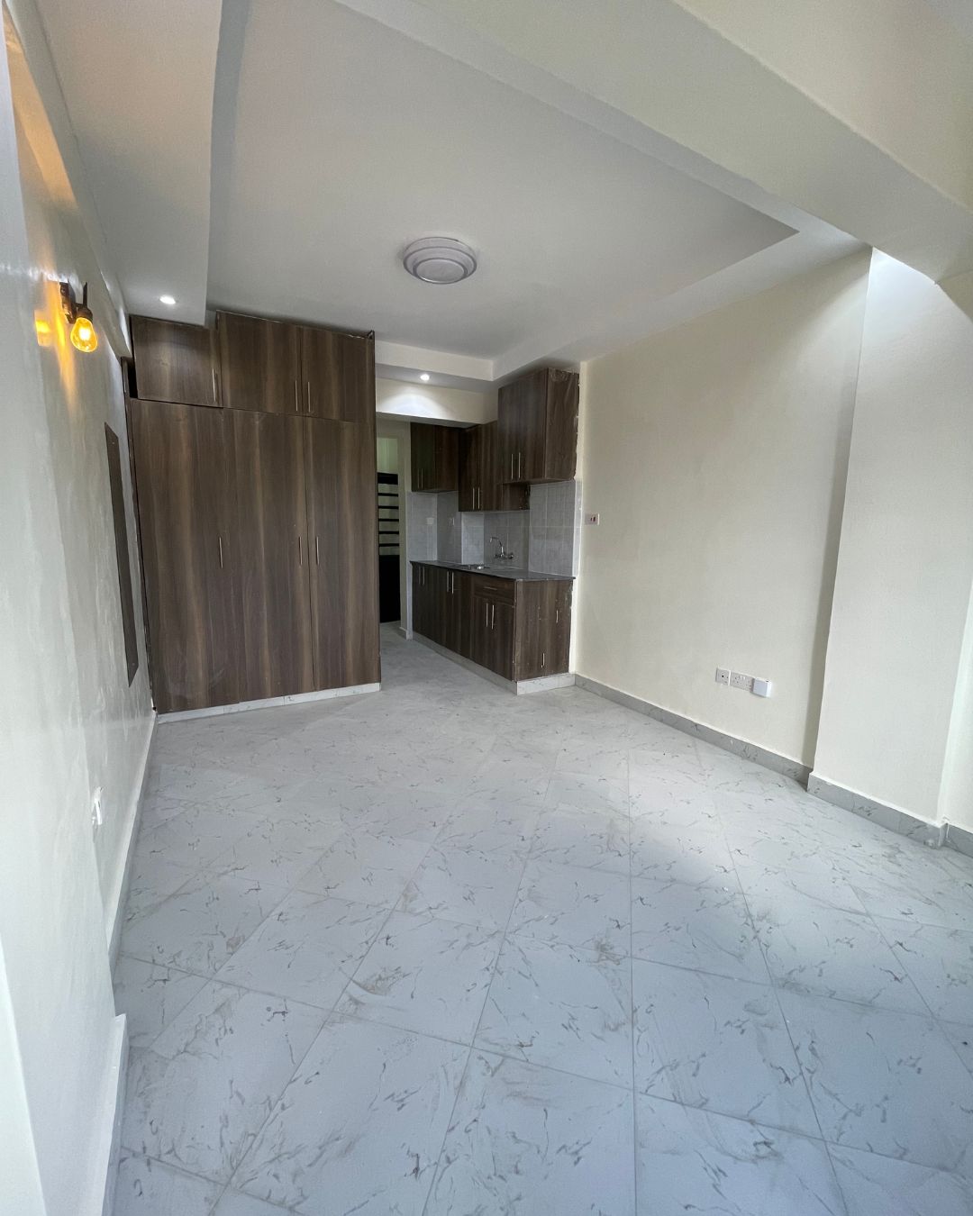 Neema Towers bedsitter for rent gwa kairu. video and virtual tour available here.