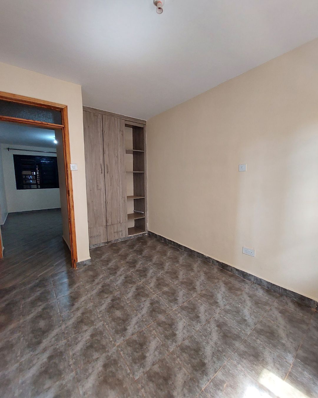 2 Bedroom Apartment for Rent in Mirema, Nairobi. Videos & virtual tours available. Rent: KSh 25,000/month Reemio