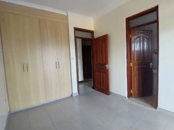 2-Bedroom Apartments Along Kamiti Road, Nairobi near Jacaranda Gardens. Watch free videos & virtual tours of the house. Rent: 35k to 40k Reemio