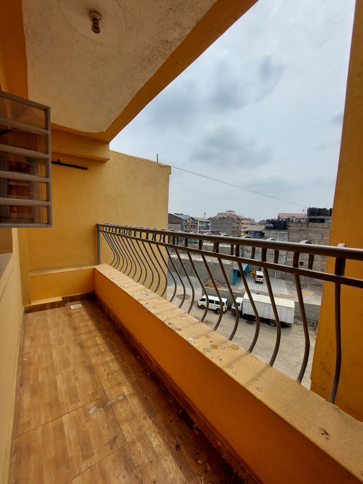 3 Bedroom Apartment for Rent in Komarock– Sosian Estate, Nairobi (Near Shujaa Mall). Rent 40,000. Watch virtual tour and video tour for free.