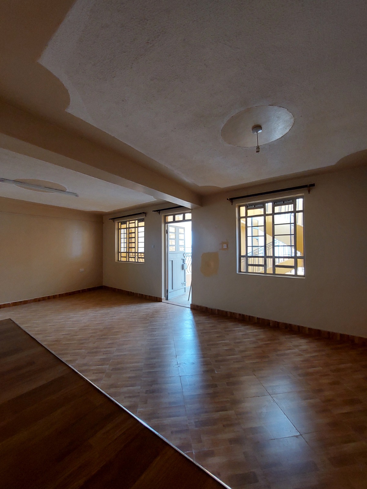 3 Bedroom Apartment for Rent in Komarock– Sosian Estate, Nairobi (Near Shujaa Mall). Rent 40,000. Watch virtual tour and video tour for free.