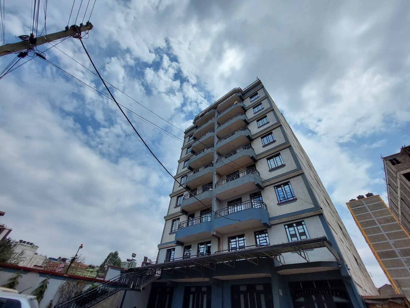 1 Bedroom Apartment for Rent – Clay City, Kiambu (Near CITAM Church). Rent 20,000. Watch virtual tour and video tour for free here.