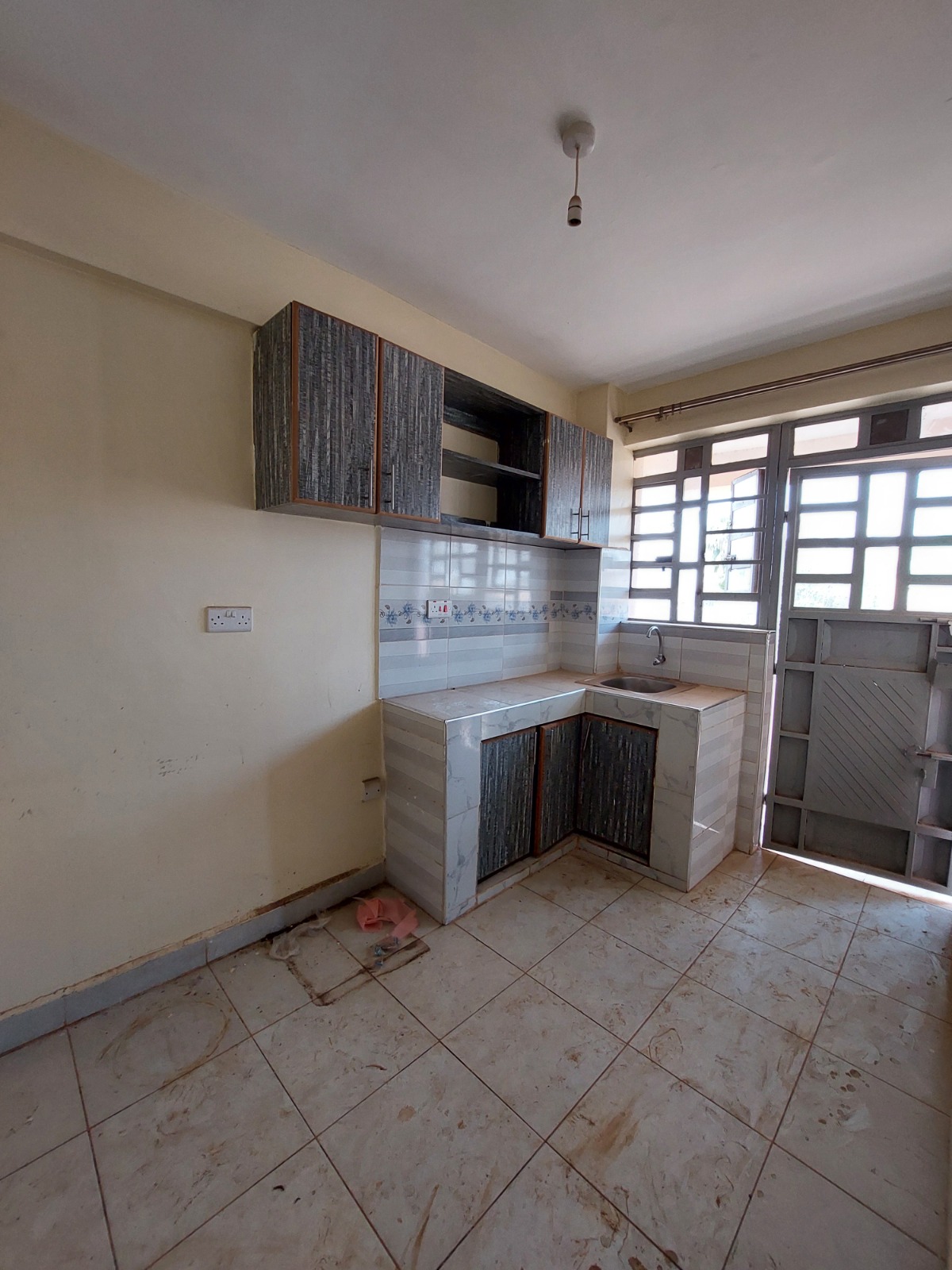 2 Bedroom Apartment for Rent – Clay City, Thika Road (Near PCEA Joy Valley). Rent 25,000. Watch virtual tour and video tour for free, here.
