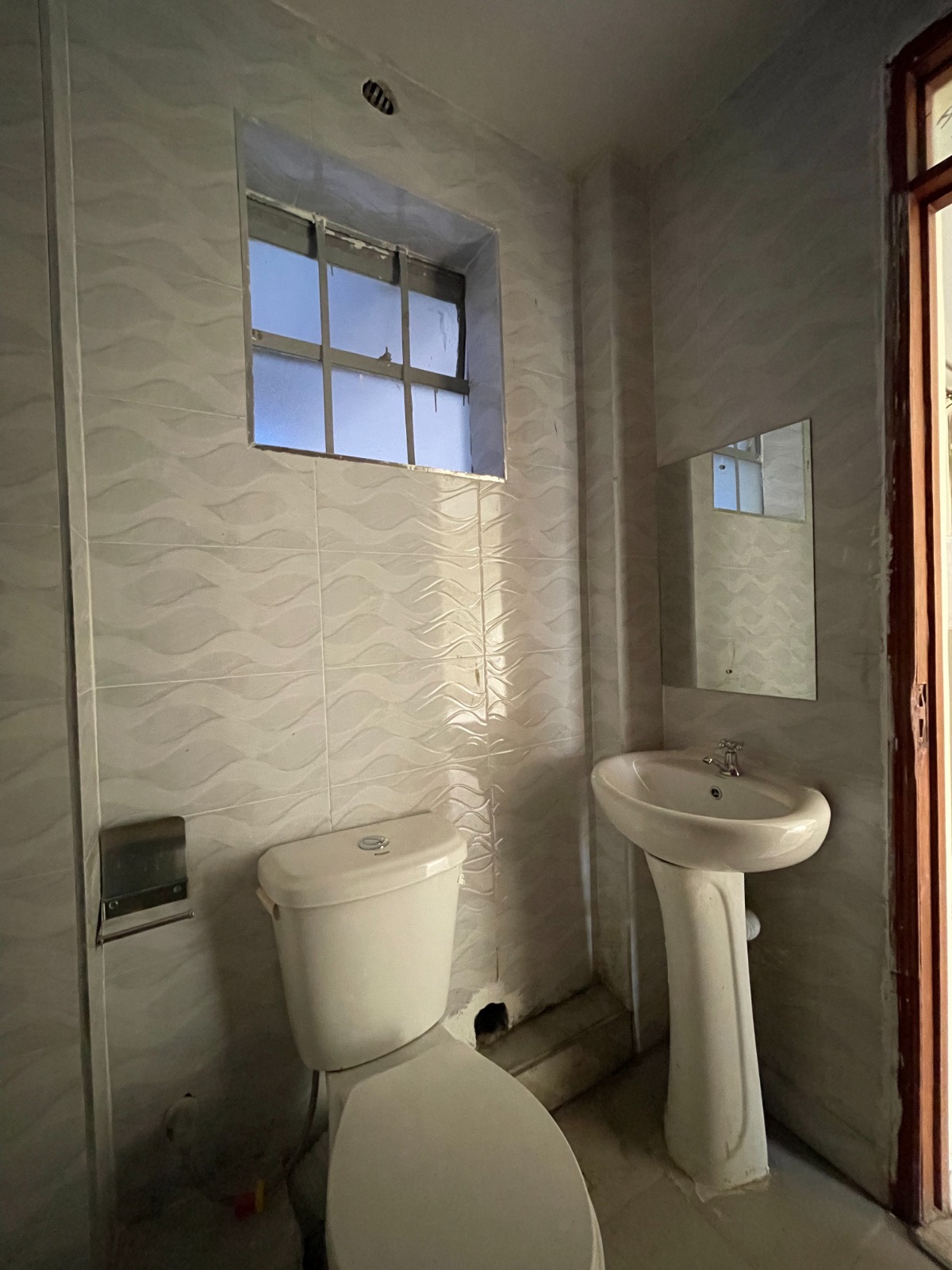 Kamshi Heights – Bedsitter for Rent in Njathaini (Njathaini Road, Kiambu)