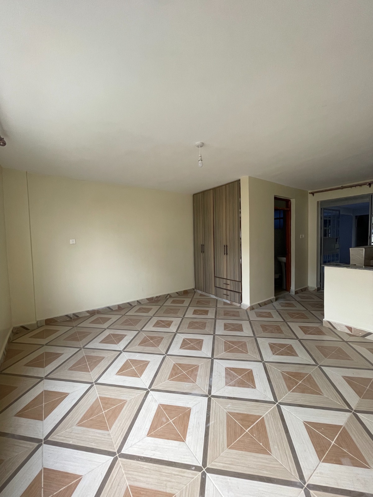 Kamshi Heights – Bedsitter for Rent in Njathaini (Njathaini Road, Kiambu)