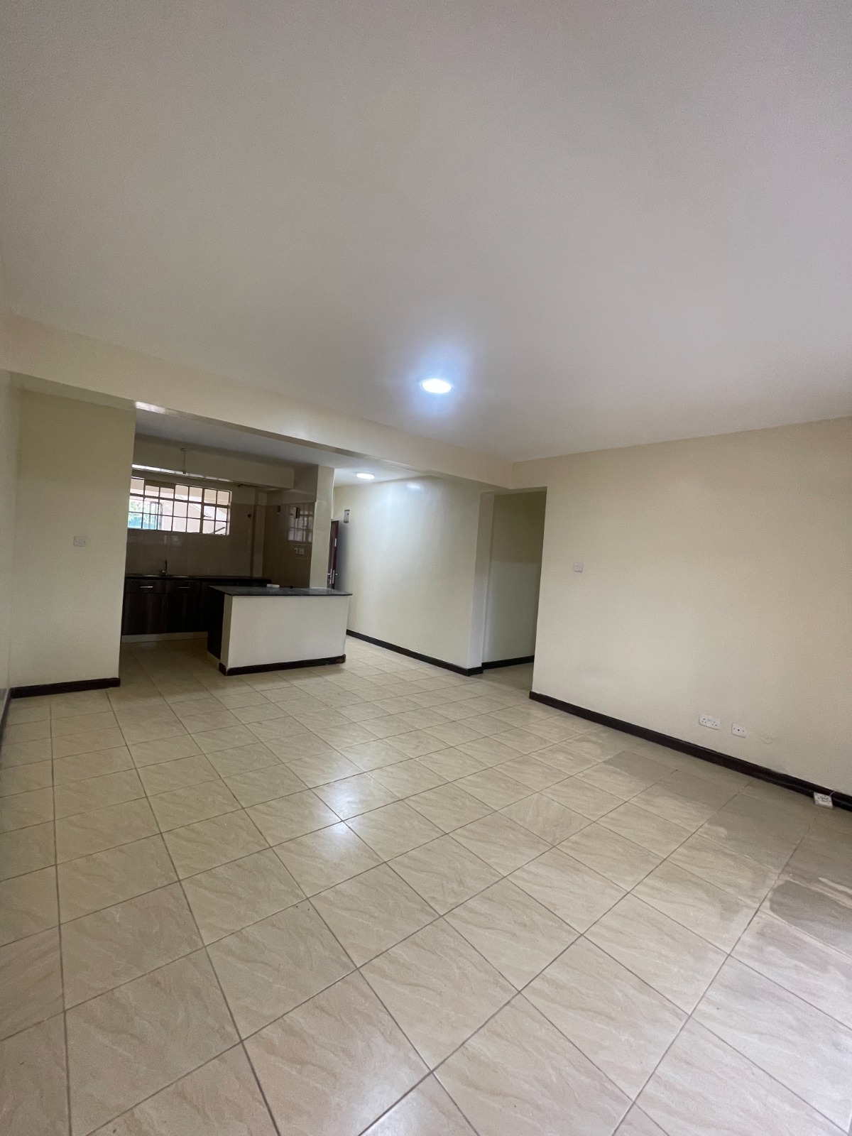 WhatsApp Image 2025-09-28 at 08.51.58 Chairman's Corner – 3 Bedroom Apartment for Rent in Riruta (Naivasha Road, Near Precious Blood Riruta, Nairobi)