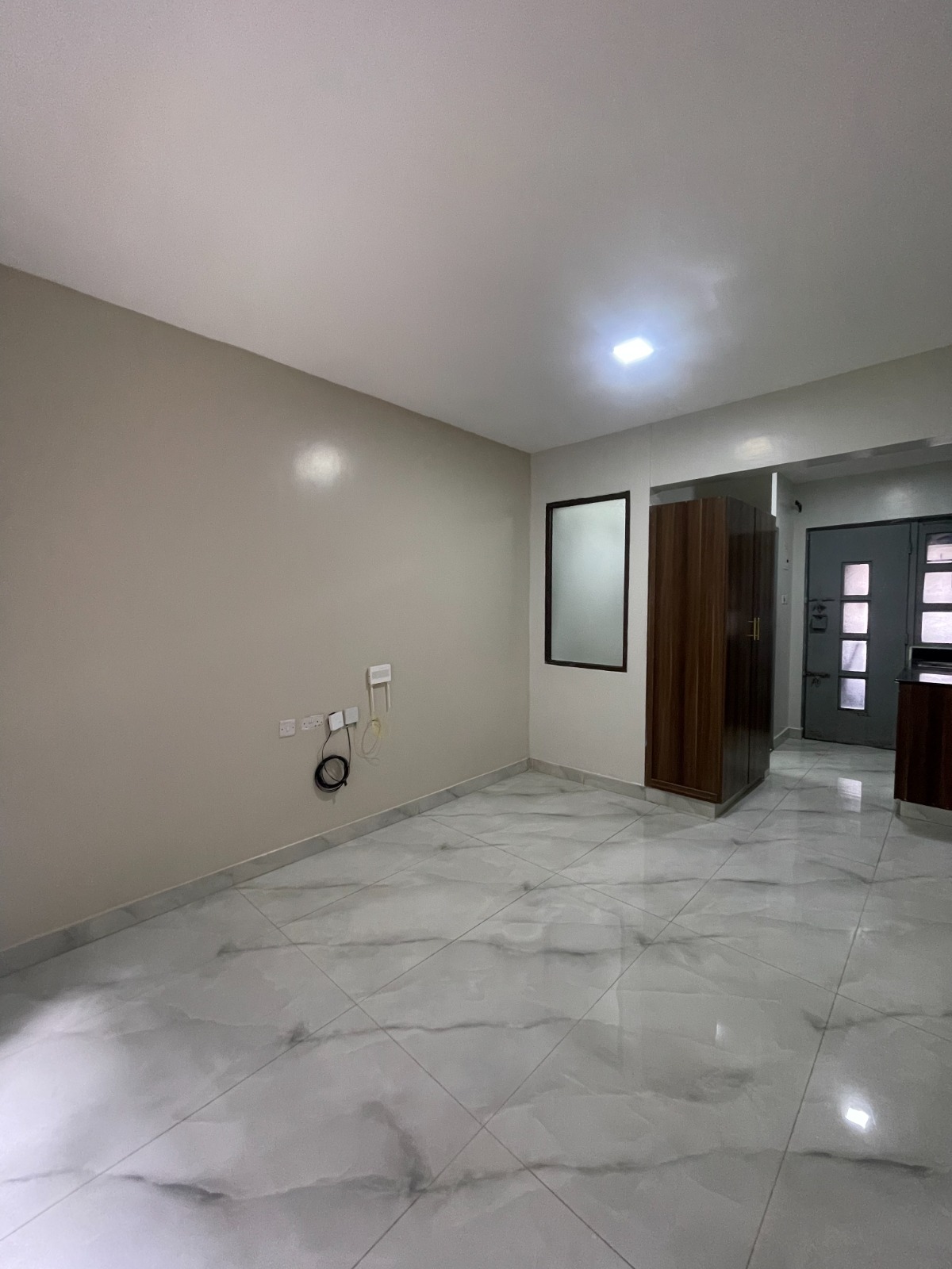 TG Kawa – Studio Apartment for Rent in Riruta (Red Carpet Road off Naivasha Road, Near Tsavo Residences, Nairobi). Watch house tour here. 19k