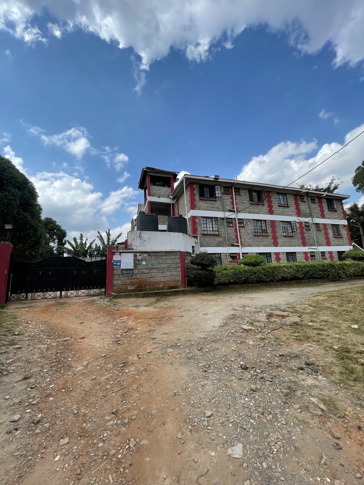 Summer Rock Flats – 2 Bedroom Apartment for Rent in Uthiru (Naivasha Road, Opposite IRI, Nairobi)