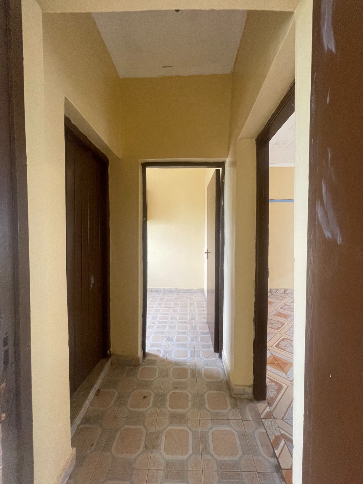 Kitwere Building – 1 Bedroom Apartment for Rent in Kikuyu (Rungiri, Near DSL Carwash, Kiambu)