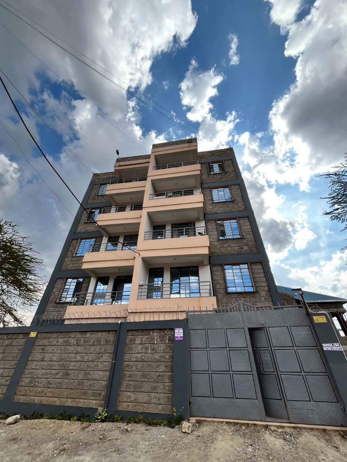 House 284 – 1 Bedroom