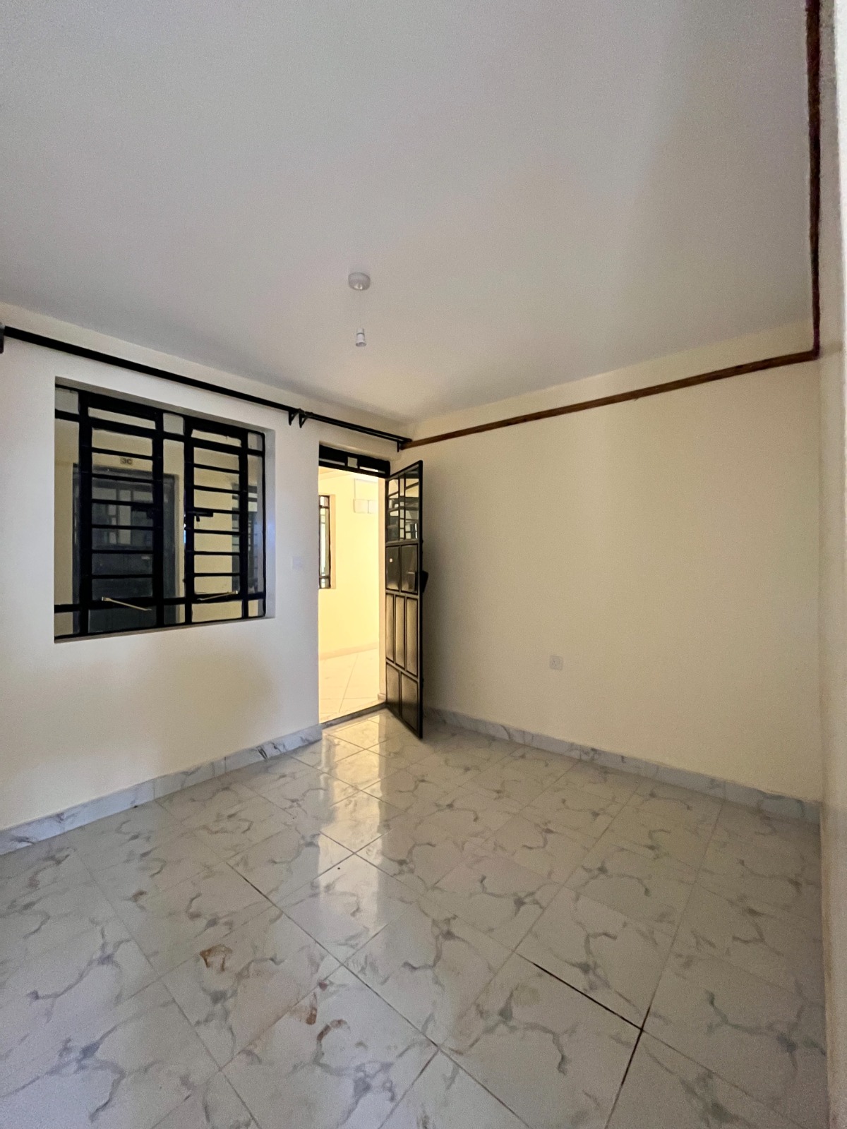 L & J – 1 Bedroom Apartment for Rent, Matangi (Thika Road, near Liora School)