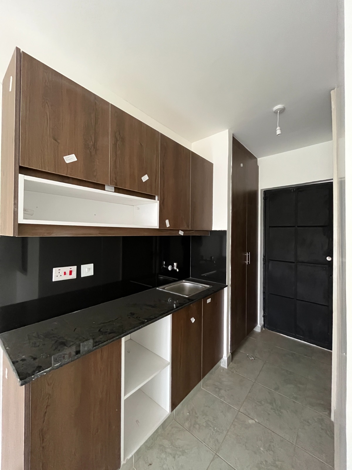 (A609) Tsavo Sentinel (New Phase) – 1 Bedroom Convertible Apartment in Rongai (Near Laiser Hill Academy)