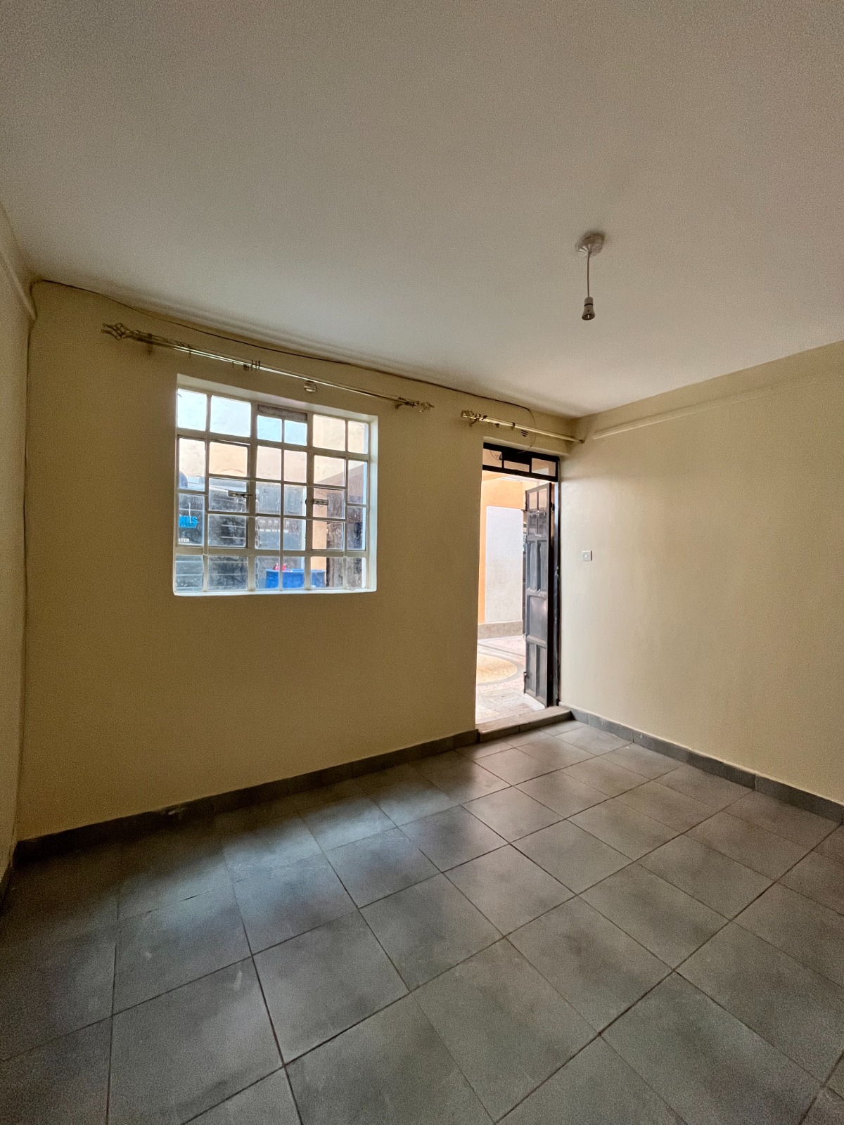 MJ – 2 Bedroom Apartment in Kenyatta Road (Near Instant Miracle Gospel Ministry)