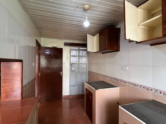 Felis' - 3 Bedroom Townhouse for Rent, Donholm (Near Abrar Health Services, Savannah Road)