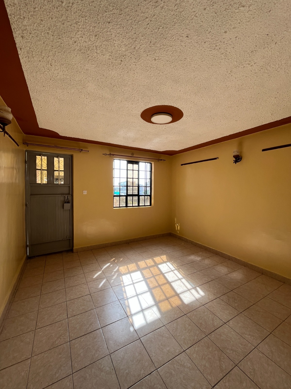 WhatsApp Image 2025-10-23 at 16.17.26 (1) Parus Apartments – 2 Bedroom Apartment for Rent, Utawala (Near St. Comboni High School)