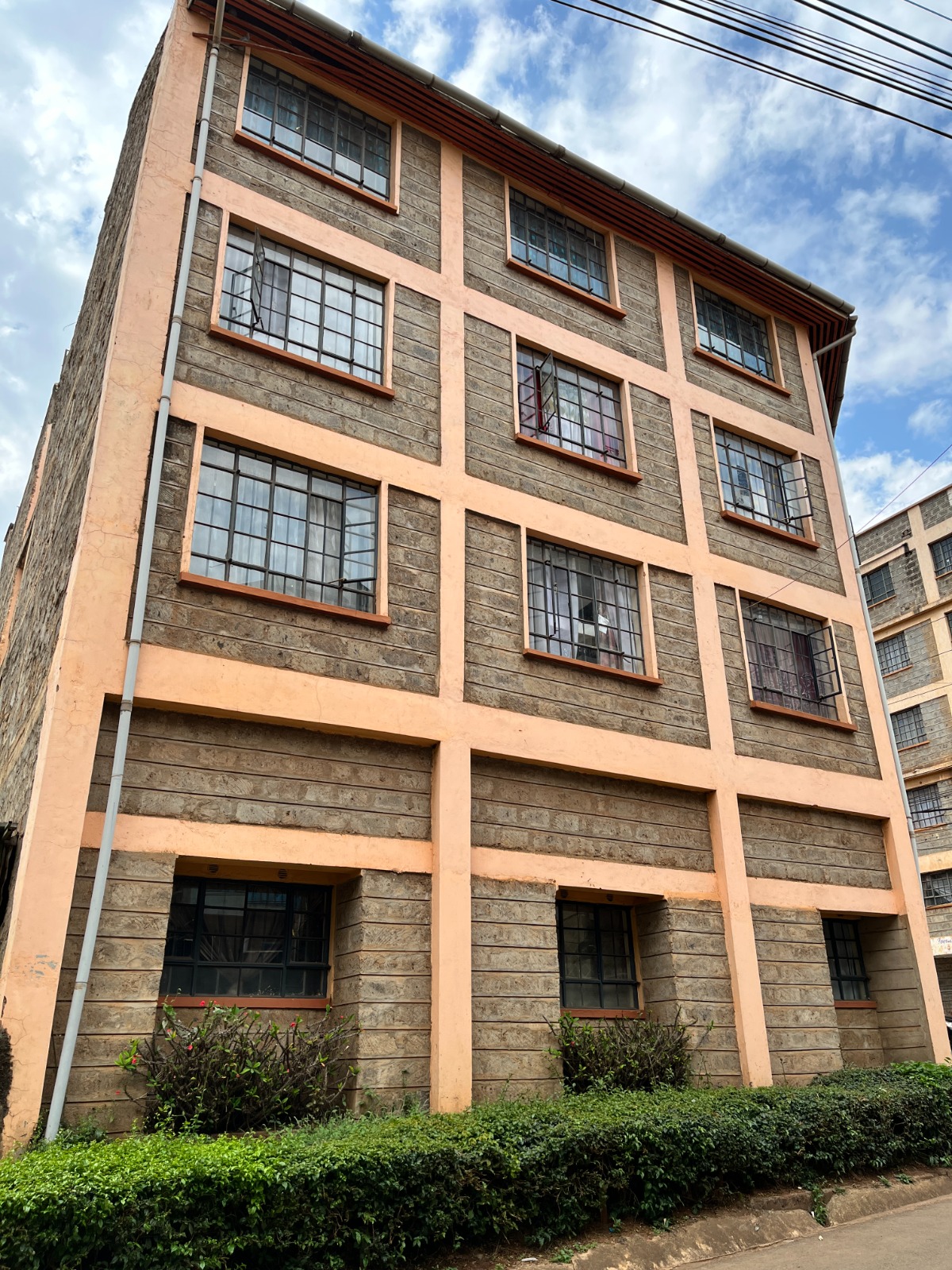 WhatsApp Image 2025-10-25 at 11.28.59 (6) Juflowise Apartments – 1 Bedroom Apartment for Rent in Thome (Behind Star Thome)